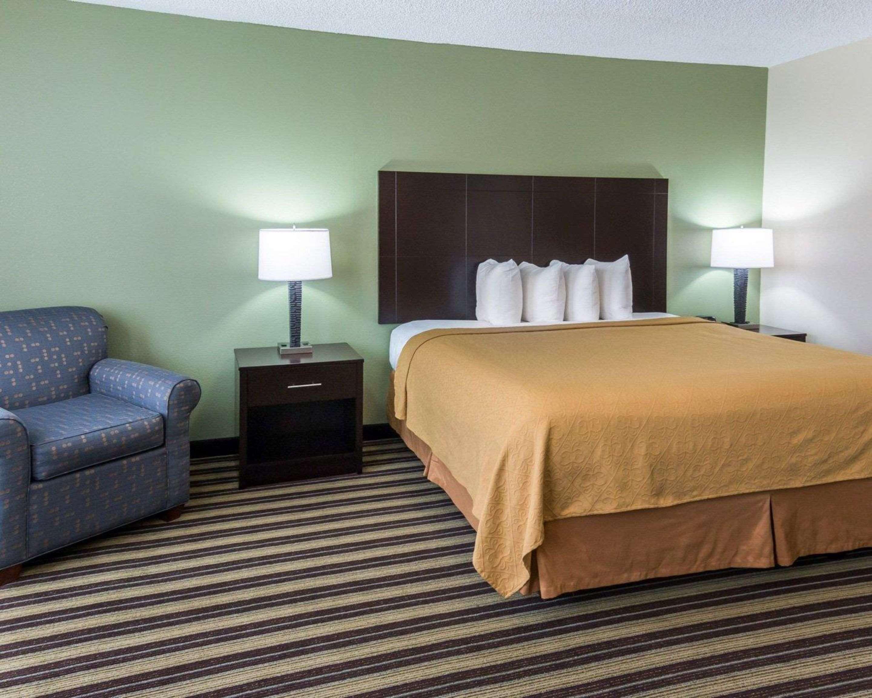 Quality Inn & Suites Уест Монро Екстериор снимка